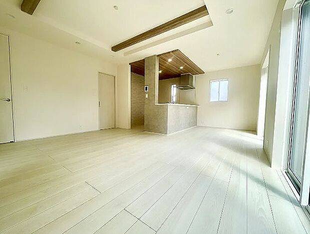 〜サンケイ商事にお任せください〜当社は地元密着型　お客様のご要望・期待にお応えします。