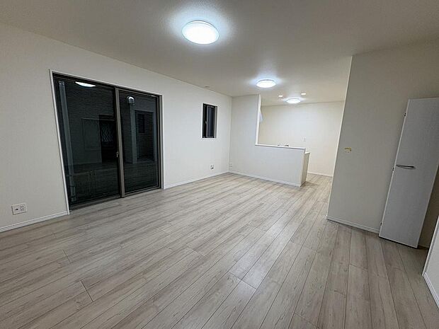 〜サンケイ商事にお任せください〜当社は地元〜サンケイ商事にお任せください〜当社は地元密着型 お客様のご要望・期待にお応えします。着型 お客様のご要望・期待にお応えします。