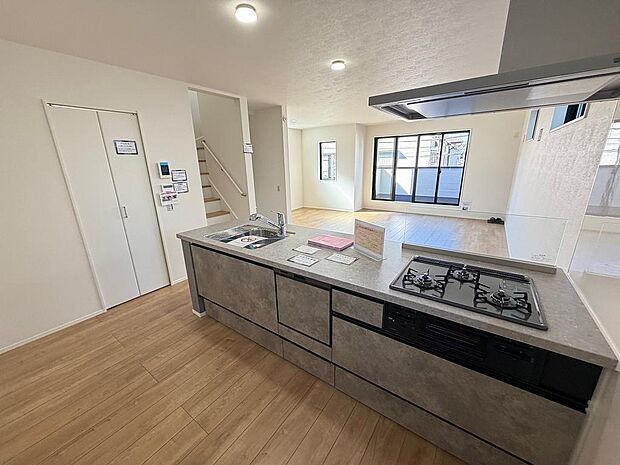 〜サンケイ商事にお任せください〜当社は地元密着型　お客様のご要望・期待にお応えします。