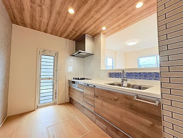 〜サンケイ商事にお任せください〜当社は地元密着型 お客様のご要望・期待にお応えします。