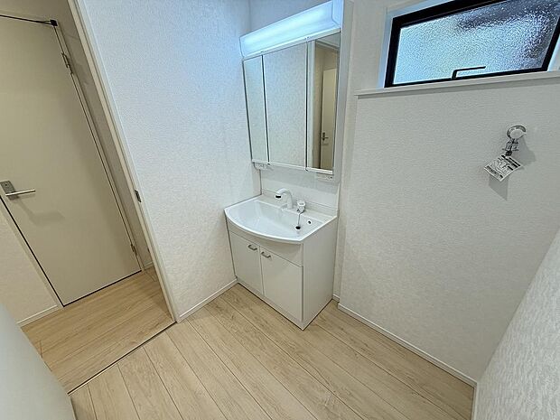 〜サンケイ商事にお任せください〜当社は地元密着型　お客様のご要望・期待にお応えします。