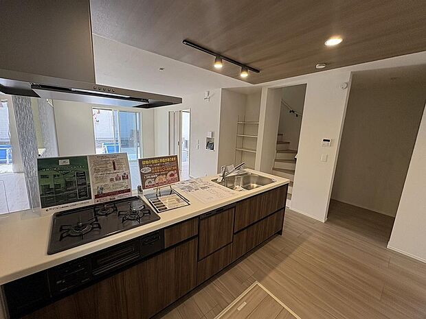 〜サンケイ商事にお任せください〜当社は地元密着型　お客様のご要望・期待にお応えします。