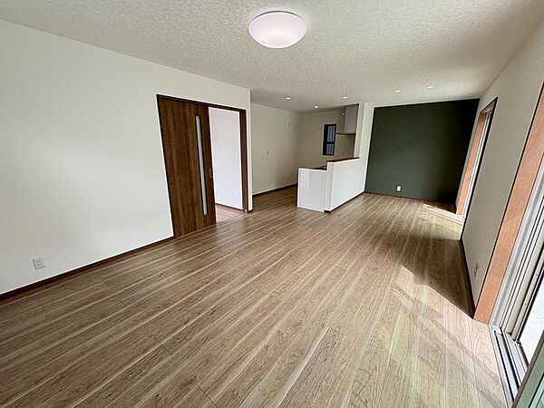 ～サンケイ商事にお任せください～当社は地元密着型　お客様のご要望・期待にお応えします。