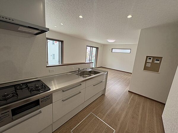 ～サンケイ商事にお任せください～当社は地元密着型　お客様のご要望・期待にお応えします。～サンケイ商事にお任せください～当社は地元密着型　お客様のご要望・期待にお応えします。