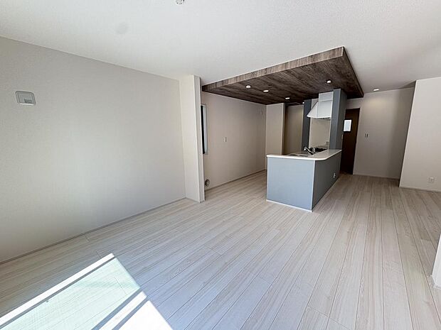 〜サンケイ商事にお任せください〜当社は地元密着型　お客様のご要望・期待にお応えします。