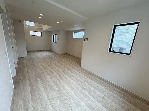 〜サンケイ商事にお任せください〜当社は地元密着型　お客様のご要望・期待にお応えします。