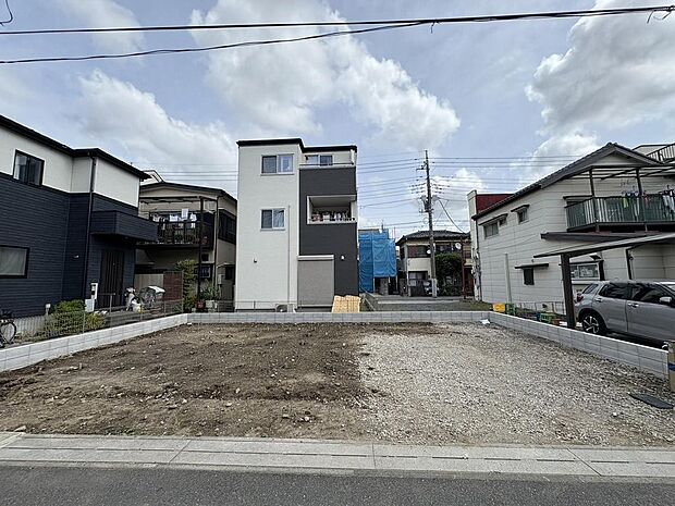 〜サンケイ商事にお任せください〜当社は地元密着型　お客様のご要望・期待にお応えします。