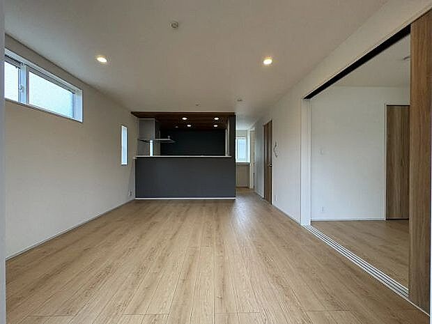〜サンケイ商事にお任せください〜当社は地元密着型　お客様のご要望・期待にお応えします。