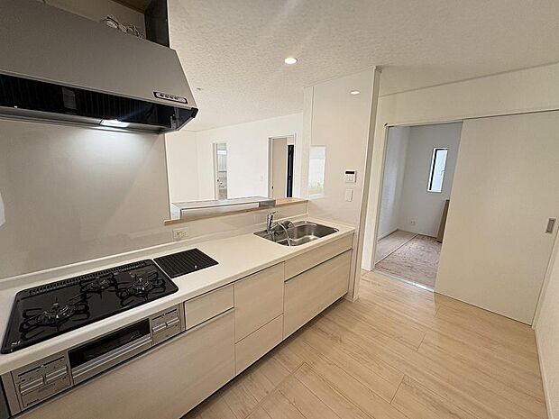 〜サンケイ商事にお任せください〜当社は地元密着型　お客様のご要望・期待にお応えします。