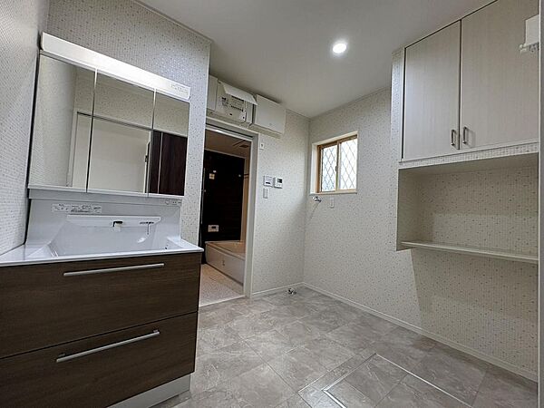 ～サンケイ商事にお任せください～当社は地元密着型　お客様のご要望・期待にお応えします。