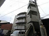 京都市上京区元大宮通中立売下る常陸町 4階建 築35年のイメージ