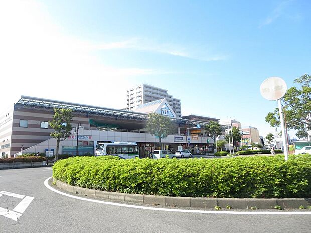 【近隣施設/駅】京成臼井駅まで2700ｍ（徒歩37分）。勝田台駅から京葉高速線に乗り換えができるので、通勤通学に便利ですね。