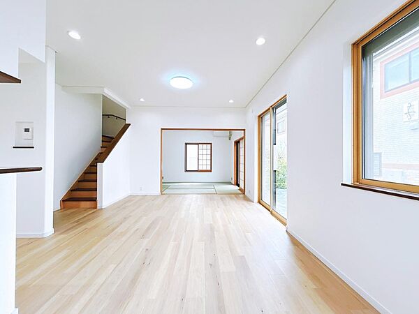 外観：312001034761