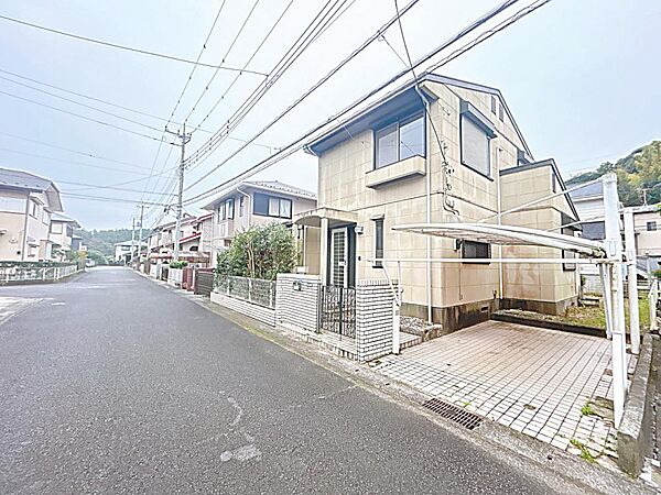 外観：312001133196