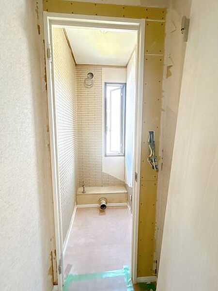 【内外装リフォーム中7/27更新】2階にもトイレがあります。新品交換を行います。トイレの待ち時間も解消されますね。