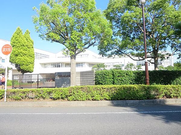 【中学校】佐倉市立臼井南中学校まで約1.1ｋｍ（徒歩21分） 1140m