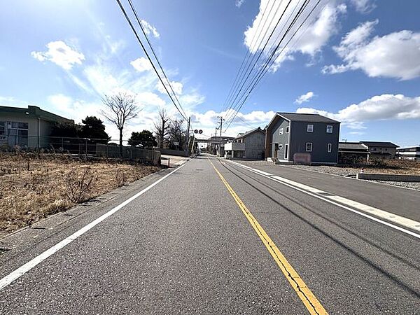 前面道路含む現地写真