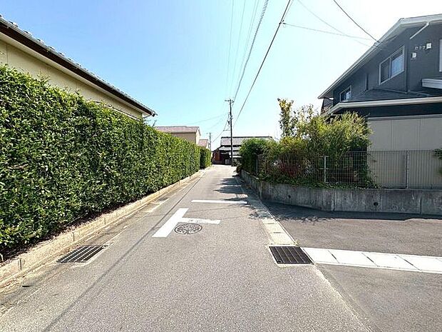 前面道路含む現地写真