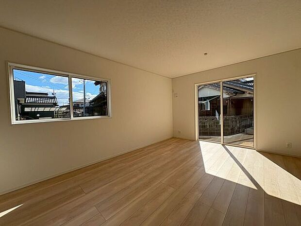 同型写真（リビング）