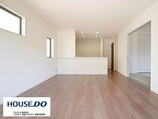 同型写真（リビング）