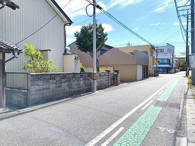 前面道路含む現地写真