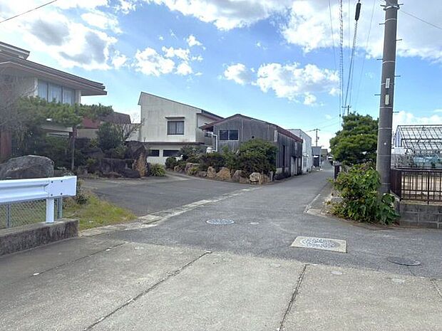前面道路含む現地写真