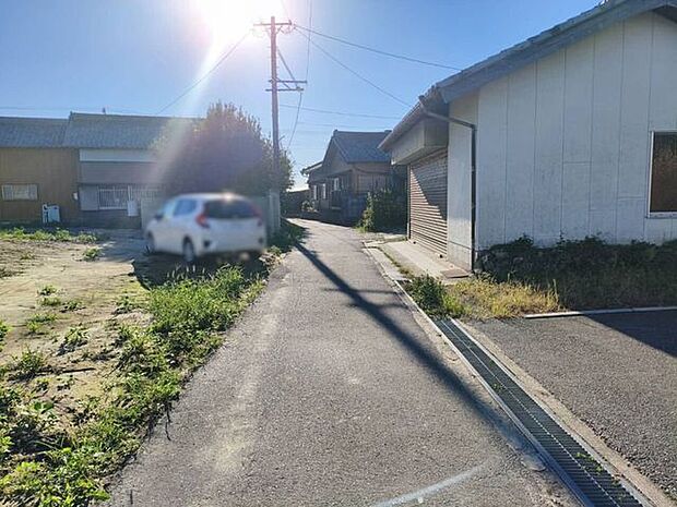 前面道路含む現地写真