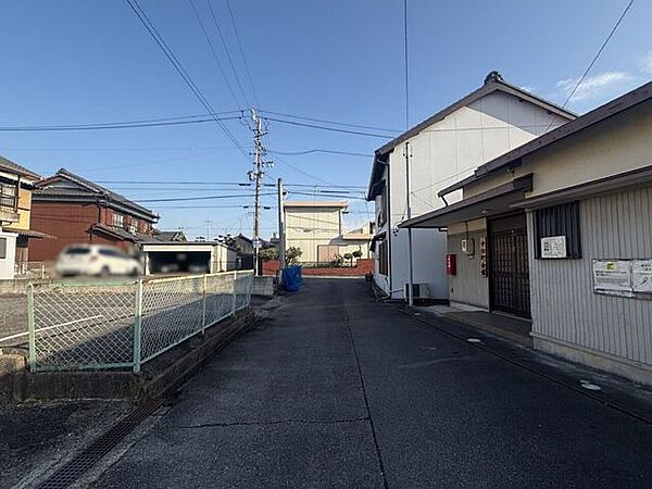 前面道路含む現地写真