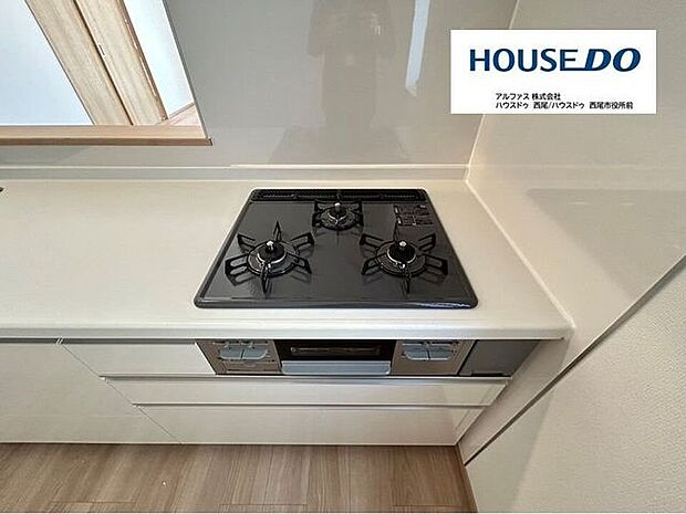 同型写真(キッチン)