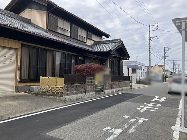 前面道路含む現地写真