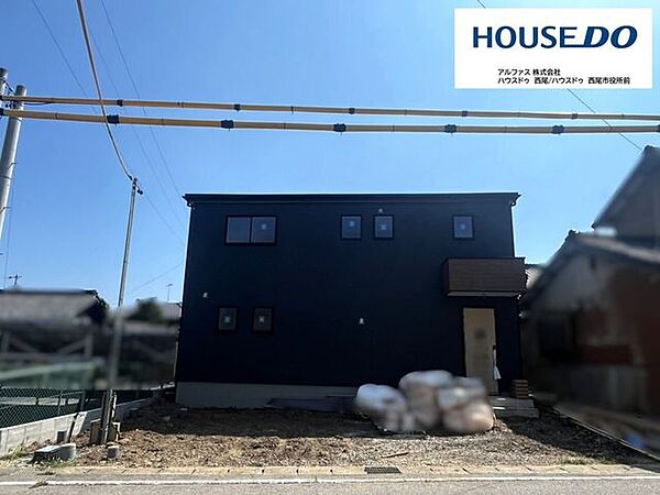 新築建売現場です！まだ未完成のため定期的に写真を更新していきますので完成までお楽しみに！完成前でも購入お申込み可能ですので気になる方はお気軽にお問合わせください♪
