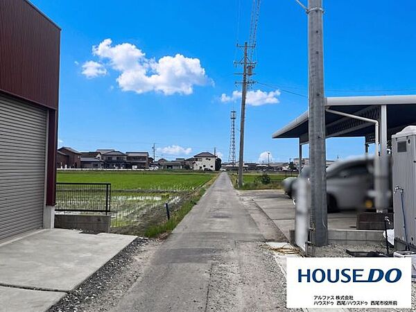 前面道路含む現地写真