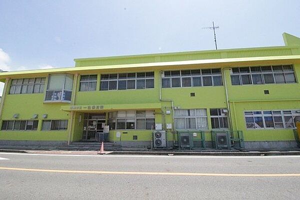 西尾市立一色保育園 560m