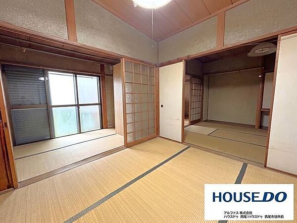 ※写真は現況をベースに、AIで一部荷物等を消去する画像加工を行っております。画像と現況に相違がある場合は現況優先とします。