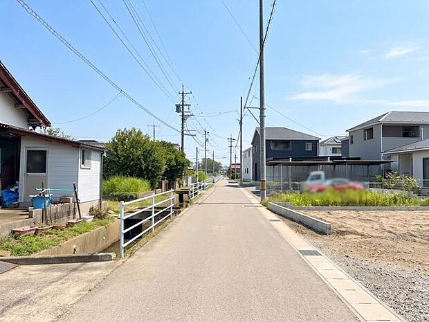 前面道路含む現地写真