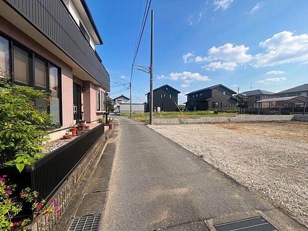 前面道路含む現地写真