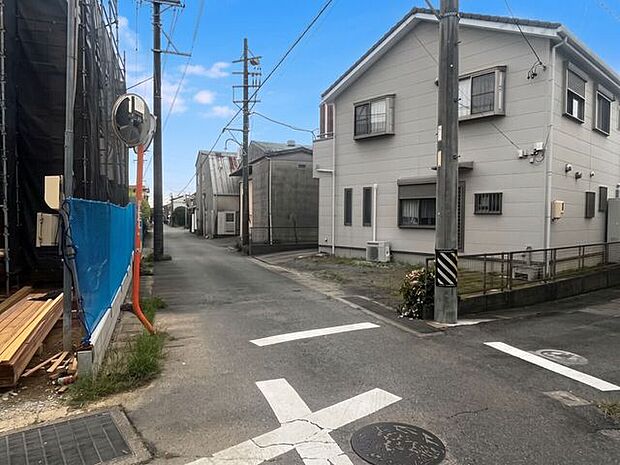 前面道路含む現地写真