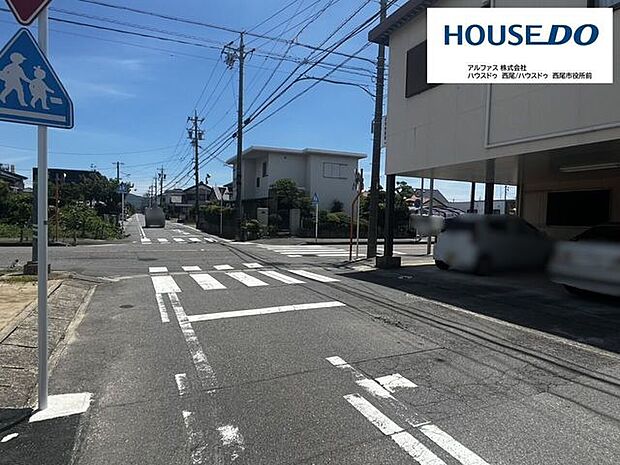 前面道路含む現地写真