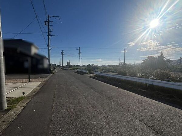 前面道路含む現地写真