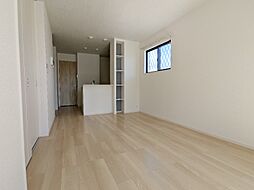 クロスサイド アパートメント II 1階1LDKのリビング/ダイニング