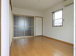 グリーンパーク 1階2DKのリビング/ダイニング