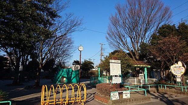 【公園】新宿一丁目児童遊園まで340ｍ