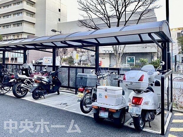 【バイク置場】最新の空き状況や費用などの詳細は担当スタッフまでお問い合わせください。