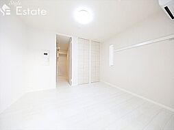 Phoenix 101 1階1Kのリビング/ダイニング