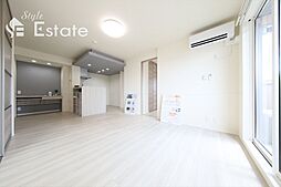 Fortuna・ZUKAIII 101 1階3LDKのリビング/ダイニング