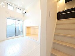 ローレルフォレスタ本陣 1階1SKのリビング/ダイニング