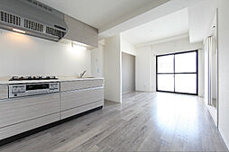 クリスタル丸の内 202 2階1LDKのリビング/ダイニング