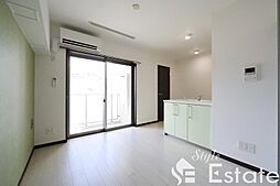 ぱ〜くたうんルナ名古屋 501 5階1LDKのリビング/ダイニング