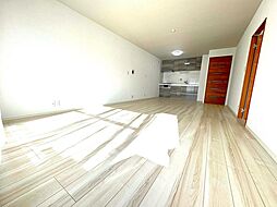 新規リノベーション物件・グリーンヒル寺田 4LDKのリビング/ダイニング