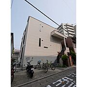 吉塚駅より徒歩4分 1階 築16年4ヶ月の賃貸物件